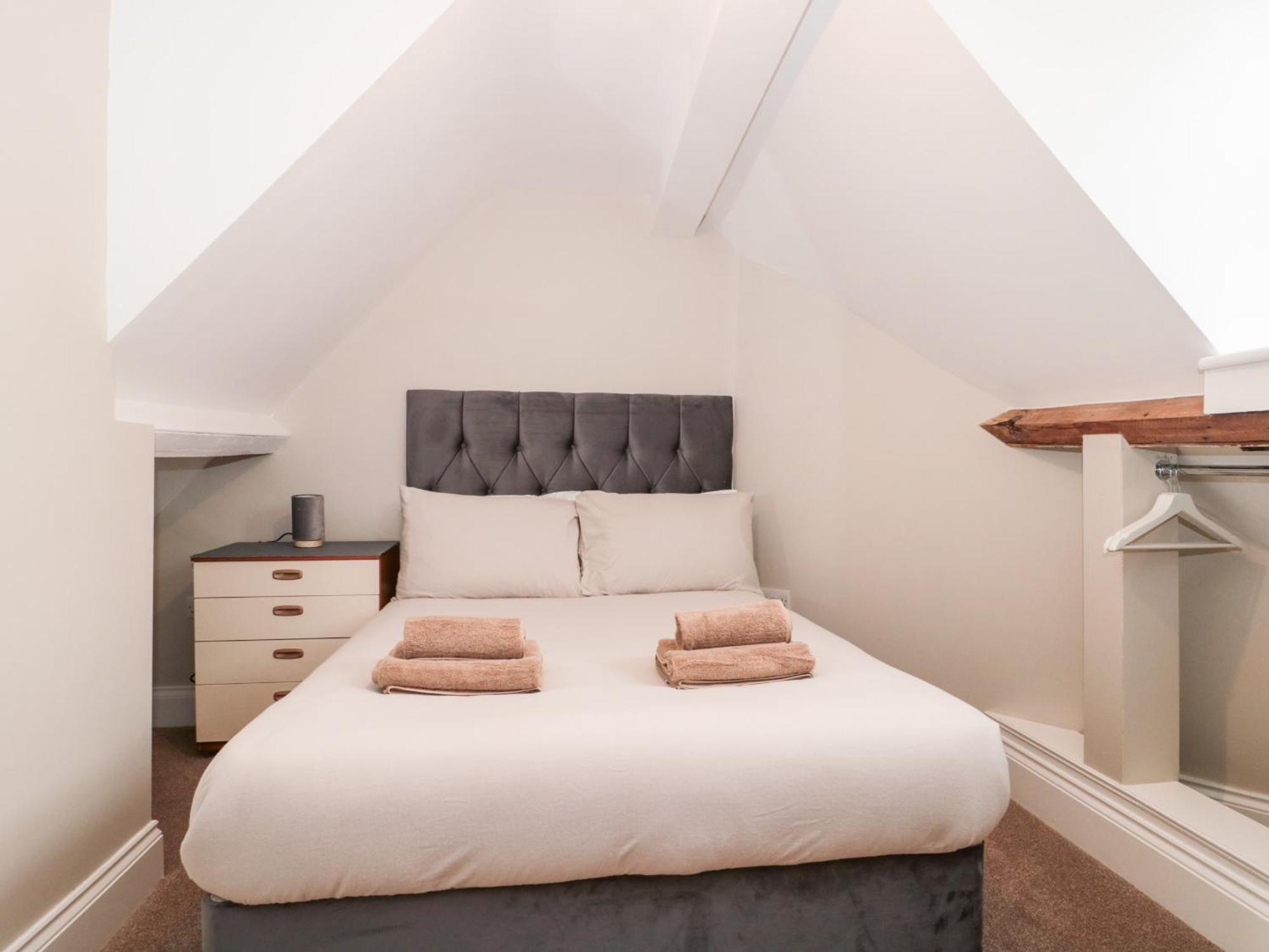 Purbeck Hotel Apartments - Flat 5 Swanage Exterior photo